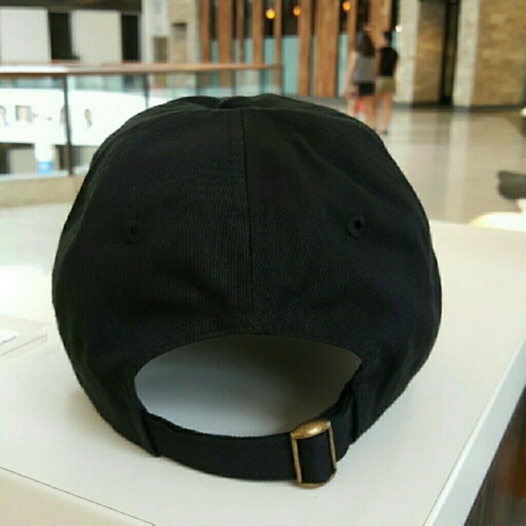 Team Valor hat - Picture 3 of 3